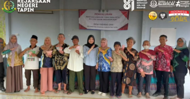 PENDAMPINGAN PENYALURAN BLT DD DESA PADANG SARI KEC. BINUANG KABUPATEN TAPIN